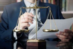 La Falta De Competencia Judicial Internacional, De Oficio.