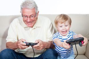 Abuelos Niños, Niños Abuelos.